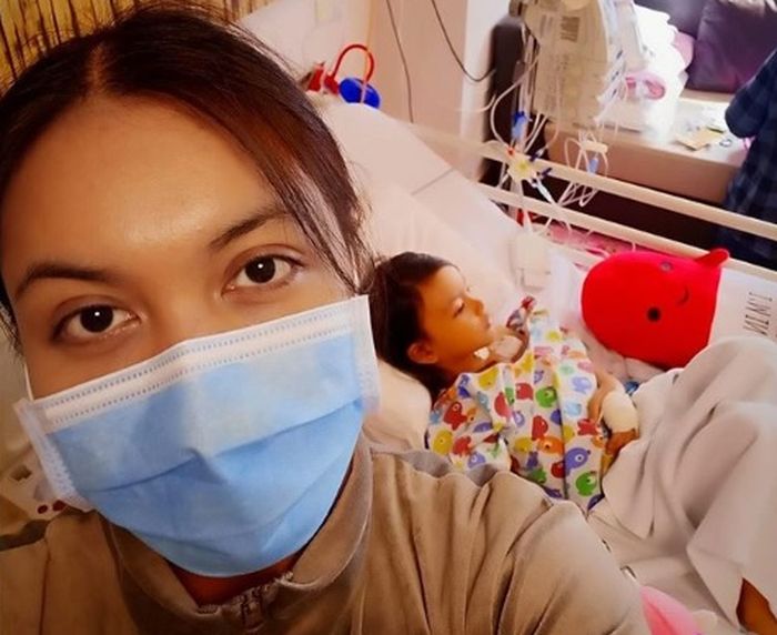 Shakira Aurum, anak Denada yang berjuang melawan penyakit leukimia