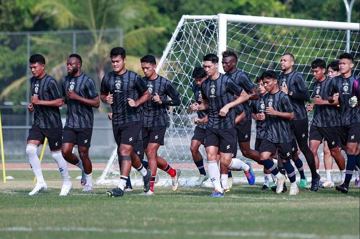 Pemain Arema FC saat menjalani pemusatan latihan di Yogyakarta.