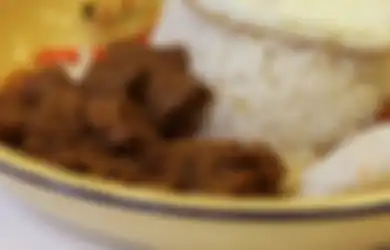 Emak-emak Satu Indonesia Wajib Tahu, Ternyata Begini Tips Mudah Olah Daging Sapi Jadi Rendang, Dijamin Gampang dan Bikin Seisi Rumah Ketagihan