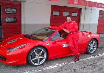 Ahmad Sahroni Sang Ketua Club Ferrari dan Anggota DPR ini Dulu Pernah Menjadi Tukang Semir Sepatu