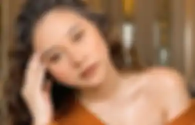 Terinspirasi dari Pengalaman Pribadi, Prilly Latuconsina Coba Peruntungan di Industri Musik