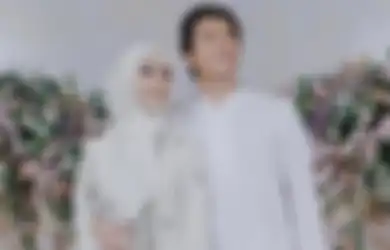 2 Tahun Pernikahan Tapi Belum Kunjung Dapat Momongan, Syahrini Dikode Rosano Barack yang Tak Sabar Menimang Cucu Lewat Doa, Istri Reino Barack Tersipu Malu