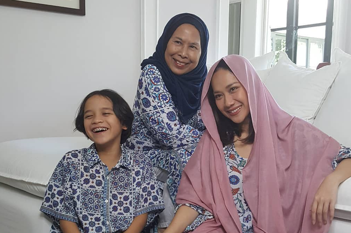 Melihat Keharmonisan BCL dengan Sang Mertua, Paranormal Titisan Nyai Ratu Kidul ini Tiba-Tiba Sang Penyanyi Akan Menikah Lagi dan Kantongi Restu dari Ibunda Ashraf Sinclair: Keakraban Mereka Akan Selalu Terjalin