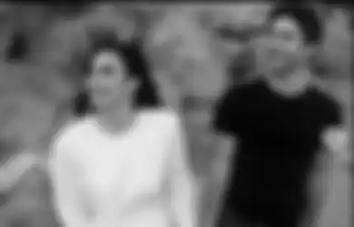 Dua Bulan Umumkan Pertunangan, Demi Lovato dan Max Ehrich Putus!