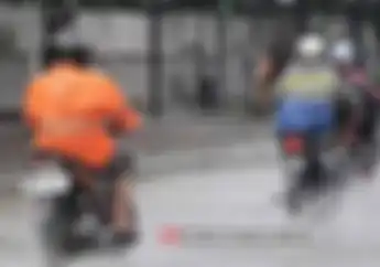 Saat Musim Hujan, 3 Cairan Ini Paling Dicari-cari Oleh Pemotor, Harganya Mulai Dari Rp 18 Ribu