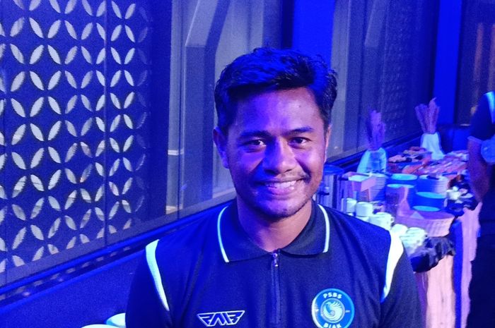 Pemain PSBS Biak, Ilham Udin Armaiyn. 