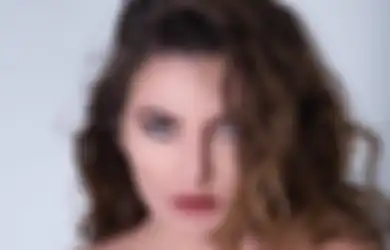 5 Potret Menawan Miss Supranational Albania 2021, Ines Kasemi. Stunning!