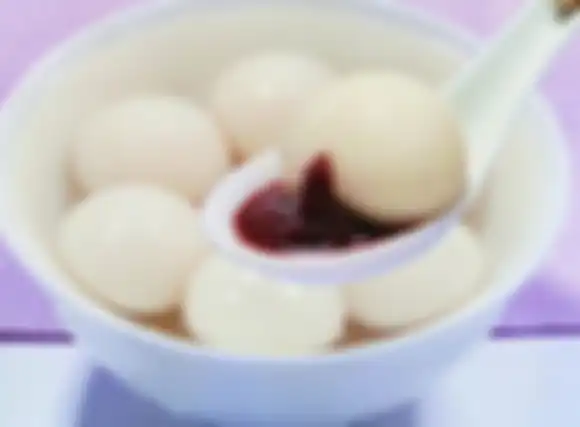 Bola ketan