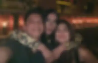 Usai Fotonya Bareng Ariel NOAH dan Luna Maya Bikin Heboh Seantero Jagat, Aming Akhirnya Buka Suara: Mereka Itu Lebih Gila dari Soulmate...