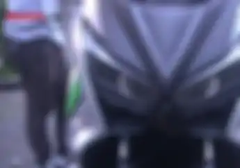 Video Cara Pasang Bodi Depan Yamaha NMAX Ala Model Facelift, Gampang-gampang Susah!
