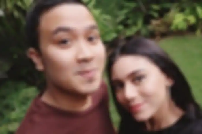 Thalita Latief dan Dennis Rizky