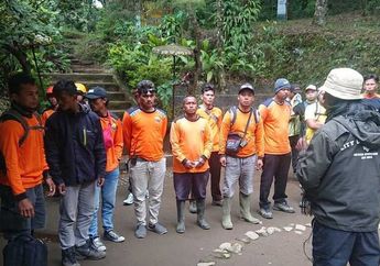 BREAKING NEWS, 3 Warga Karanganyar Temukan Mayat Tanpa Identitas di Gunung Lawu, Begini Kronologinya!