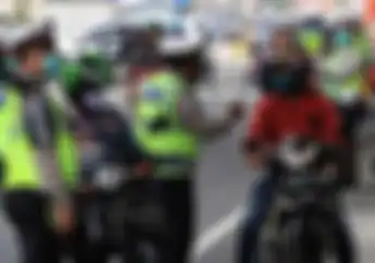 Bisa Lolos Tilang Kalau Cuma Bawa Fotokopi STNK? Nih Kata Polisi