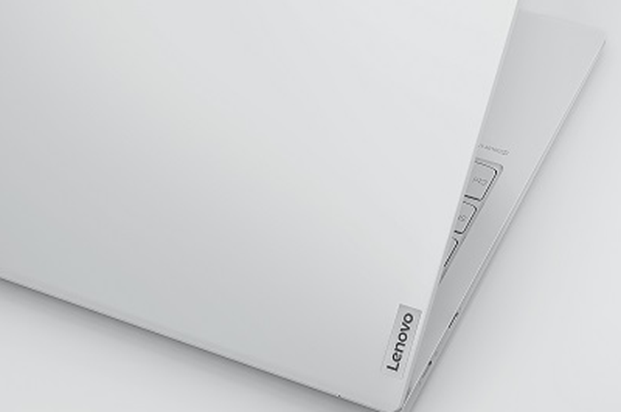 Lenovo Yoga Slim 7i Carbon