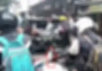 Viral Video Tabrak Lari di Bandung, Motor Korban Terseret Mobil Sejauh 3,5 Km