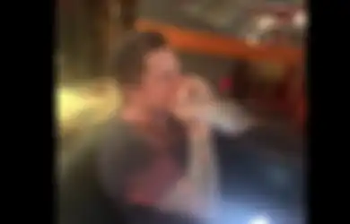 Nggak Banyak yang Tahu, Synyster Gates Avenged Sevenfold Bisa Main Beatbox!