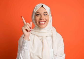 3 Rekomendasi Sampo Hijab dengan Harga Terjangkau, Rambut Sehat dan Wangi Sepanjang Hari!