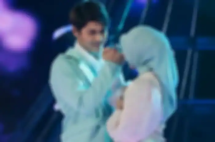 Rizky Billar dan Lesty Kejora.