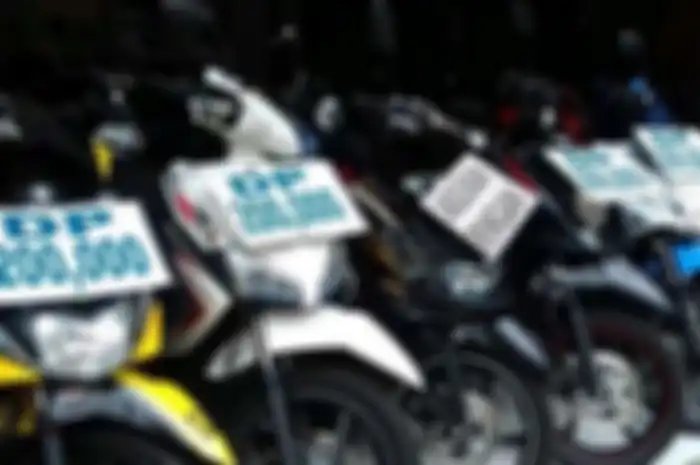 Ilustrasi leasing motor berada dalam ancaman resesi ekonomi 2023.