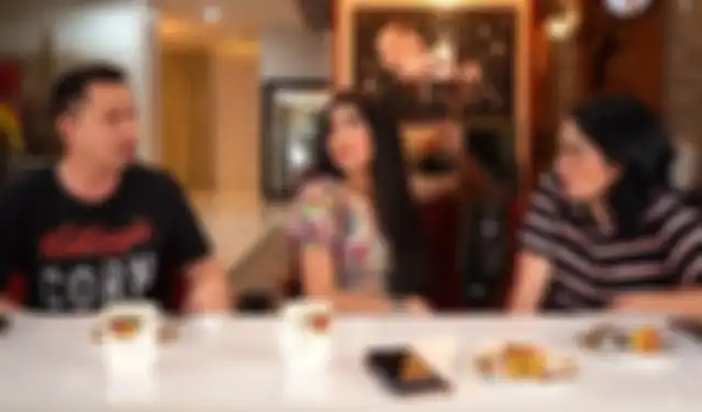 Andhika Pratama, Lucinta Luna dan Ussy Sulistiawaty