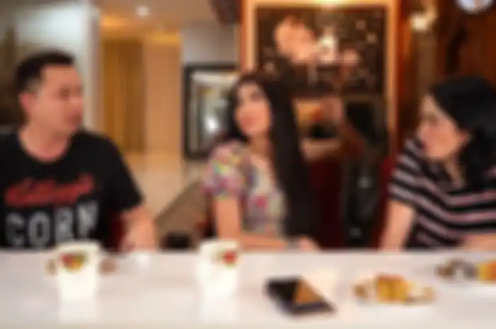 Andhika Pratama, Lucinta Luna dan Ussy Sulistiawaty