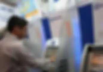 BLT Rp 4,4 Juta Sudah Disalurkan, Pengambilan Uang Lewat BRI, BNI, BTN dan Bank Mandiri