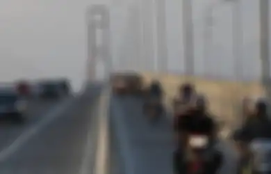 Mengaku Bosan, Pria Ini Iseng Lompat dari Jembatan Setinggi 100 Kaki Hingga Terdampar di Pulau Tak Berpenghuni, Kisahnya Bikin Syok!