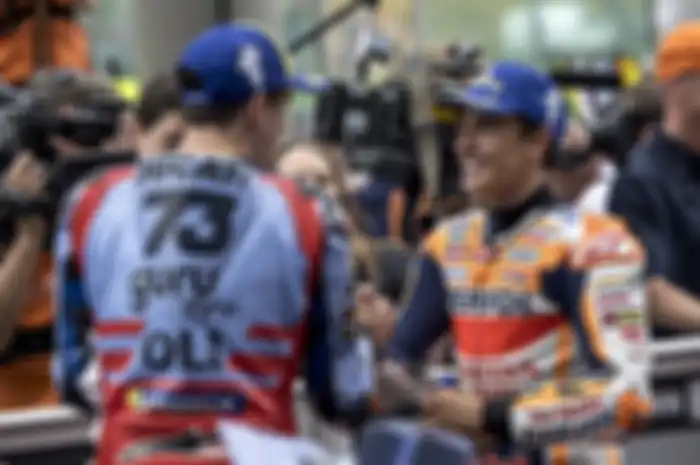 Marc Marquez (kanan) dan Alex Marquez (kiri) di kualifikasi MotoGP Italia 2023, resmi Marc dan Alex jadi satu-satunya pembalap abang-adik di kelas premier MotoGP tahun depan