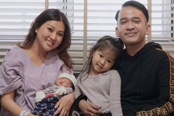 Luar Biasa! Deretan Artis Ini Mengasuh Anak Tanpa Baby Sitter