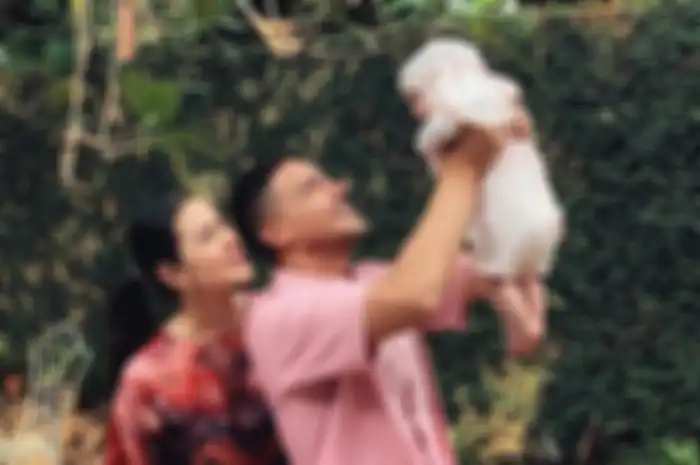 Hamish Daud, Raisa dan Buah Hatinya