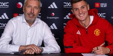 Benjamin Sesko Tiba di Manchester United, Ruben Amorim Ungkap 3 Kemampuan Spesial Bomber Slovenia