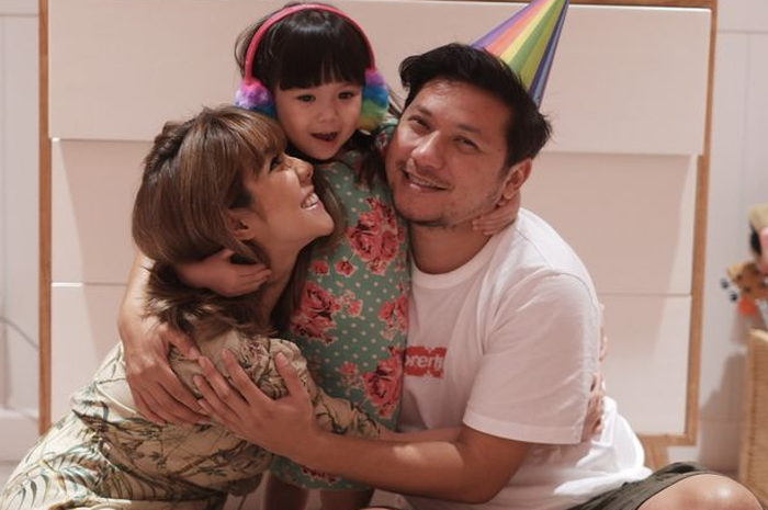 Gisel, Gempi, dan Gading