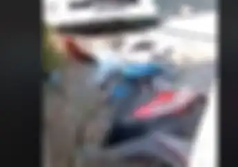 Tragis, Minibus Hilang Kendali Hantam Motor dan 4 Warga di Prepedan Kalideres, Satu Orang Meninggal