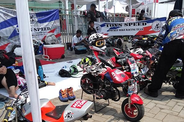 Ajang perlombaan pocket bike Mini Gp IIMS 2015