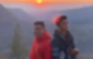 Merry dan Sensen Sujud Syukur Dipecat Raffi Ahmad, Suami Nagita Slavina Bingung: Kok Alhamdulillah?