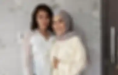 Kekayaan Ayu Ting Ting Tak Main-main, Umi Kulsum Kecipratan Tampil Mentereng Bak Toko Emas Berjalan Dipuji Netizen