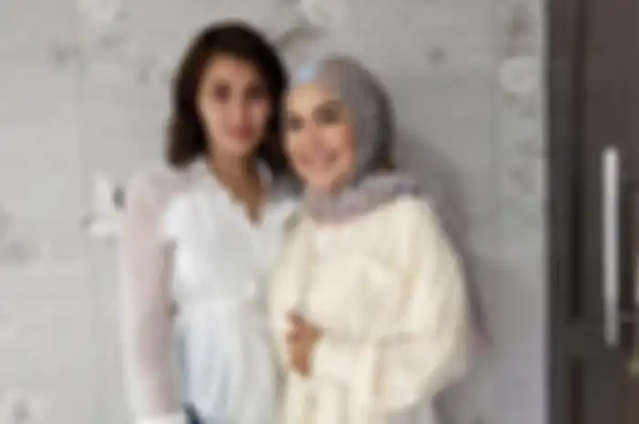 Ayu Ting Ting dan Umi Kalsum