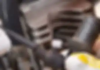 4 Cara Gampang Hilangkan Brebet Pada Mesin Injeksi, Harus Dilakukan Rutin