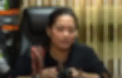 Perlihatkan Potret Petir Menyambar-nyambar, Mbak You Peringatkan Soal Bencana Ini, Sang Paranormal: Waspada...