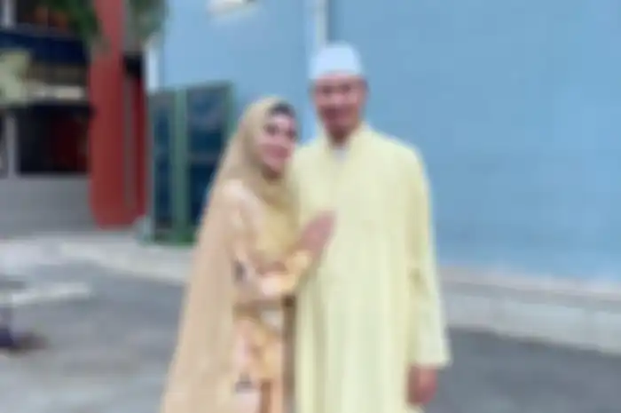 Kartika Putri dan Habib Usman