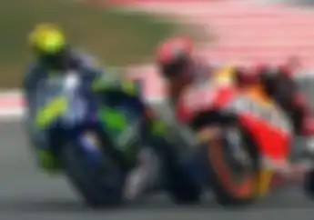 Hasil Warm Up MotoGP Thailand 2018: Ketat, Valentino Rossi Enggak Kasih Marc Marquez Ruang Gerak