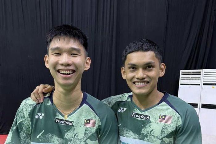 Pasangan ganda putra Malaysia, Choong Hon Jian/Muhammad Haikal, merebut gelar juara Syed Modi International setelah mengalahkan Akira Koga/Taichi Saito (Jepang) di di BBD U.P Badminton Academy, Lucknow, India, Minggu (3/12/2023).