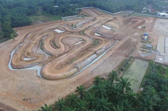 Jaharun Center &amp; CIrcuit ingin menghelat final kejurnas motocross Indonesia