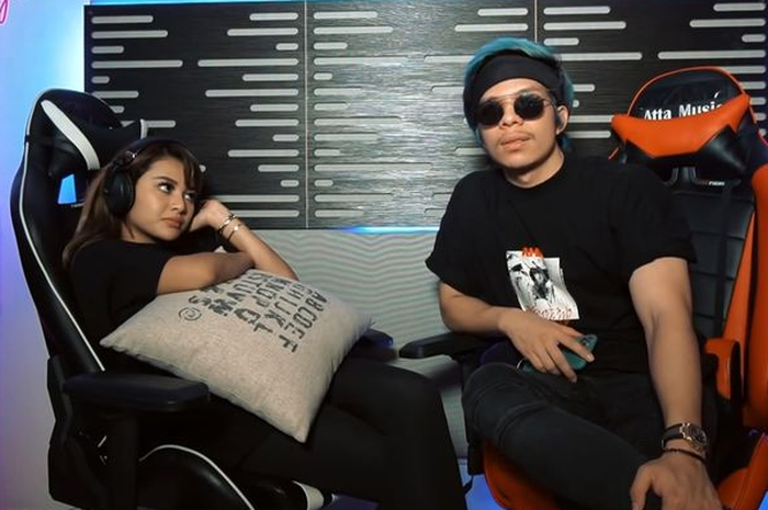 Bak Petir di Siang Bolong, Rencana Pernikahan Sudah Dibicarakan, Atta Halilintar Malah Harus Berpisah dengan Aurel Hermansyah, Kenapa?