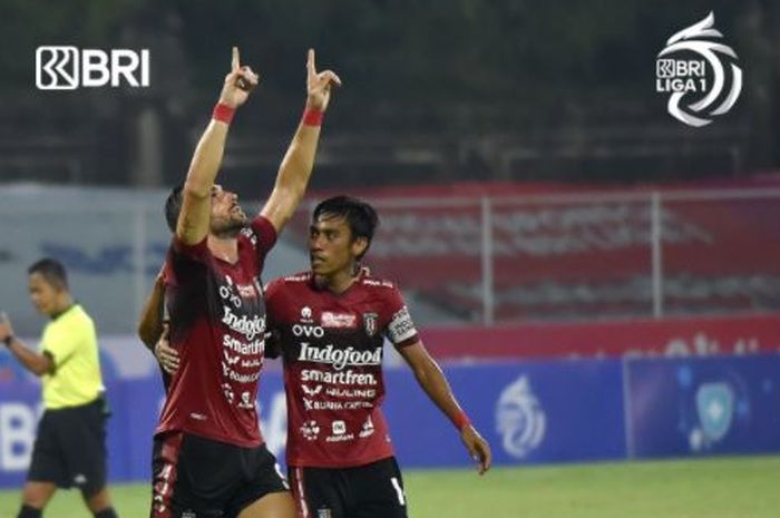 Ilija Spasojevic saat membawa menang Bali United menang 1-0 atas PSS Sleman setelah memanfaatkan blunder fatal kiper PSS Sleman, dalam laga pekan ke-25 Liga 1 2021-2022, di Stadion I Gusti Ngurah Rai, Denpasar, Bali, Rabu (16/2/2022).