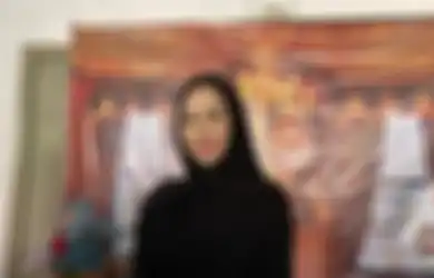 Janda Eryck Amaral Mulai Sering Berhijab, Aura Kasih Akui Kini Bersahabat dengan Umi Pipik hingga Minta Didoakan: Supaya Gak Tersesat