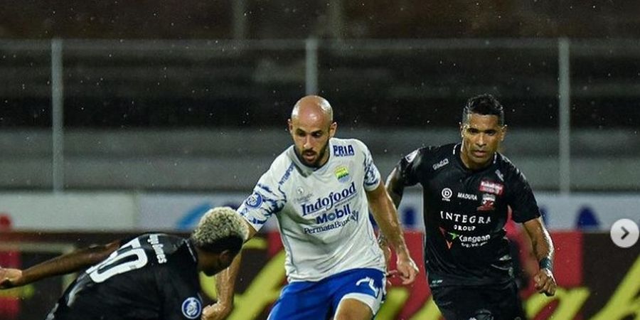 Bruno Cantanhede Kembali Buat Brace, Persib Unggul dari Madura United pada Babak Pertama