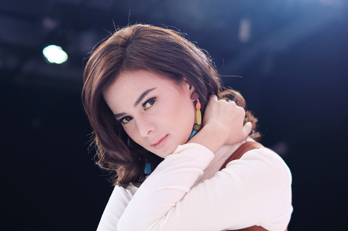 Mampu Luluhkan Astrid Tiar yang Kelewat Badung Sampai Berani Selingkuh 5 Kali, Ini Dia Sosok Suaminya Kini yang Ternyata Punya Profesi Mentereng