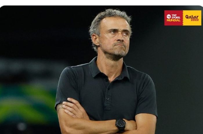  Luis Enrique dikabarkan ogah melatih Tottenham Hotspus dan lebih memilih gabung ke rival Barcelona.