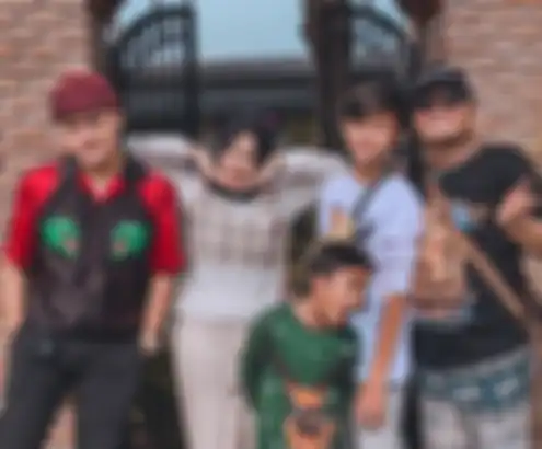 Sule dan anak-anaknya